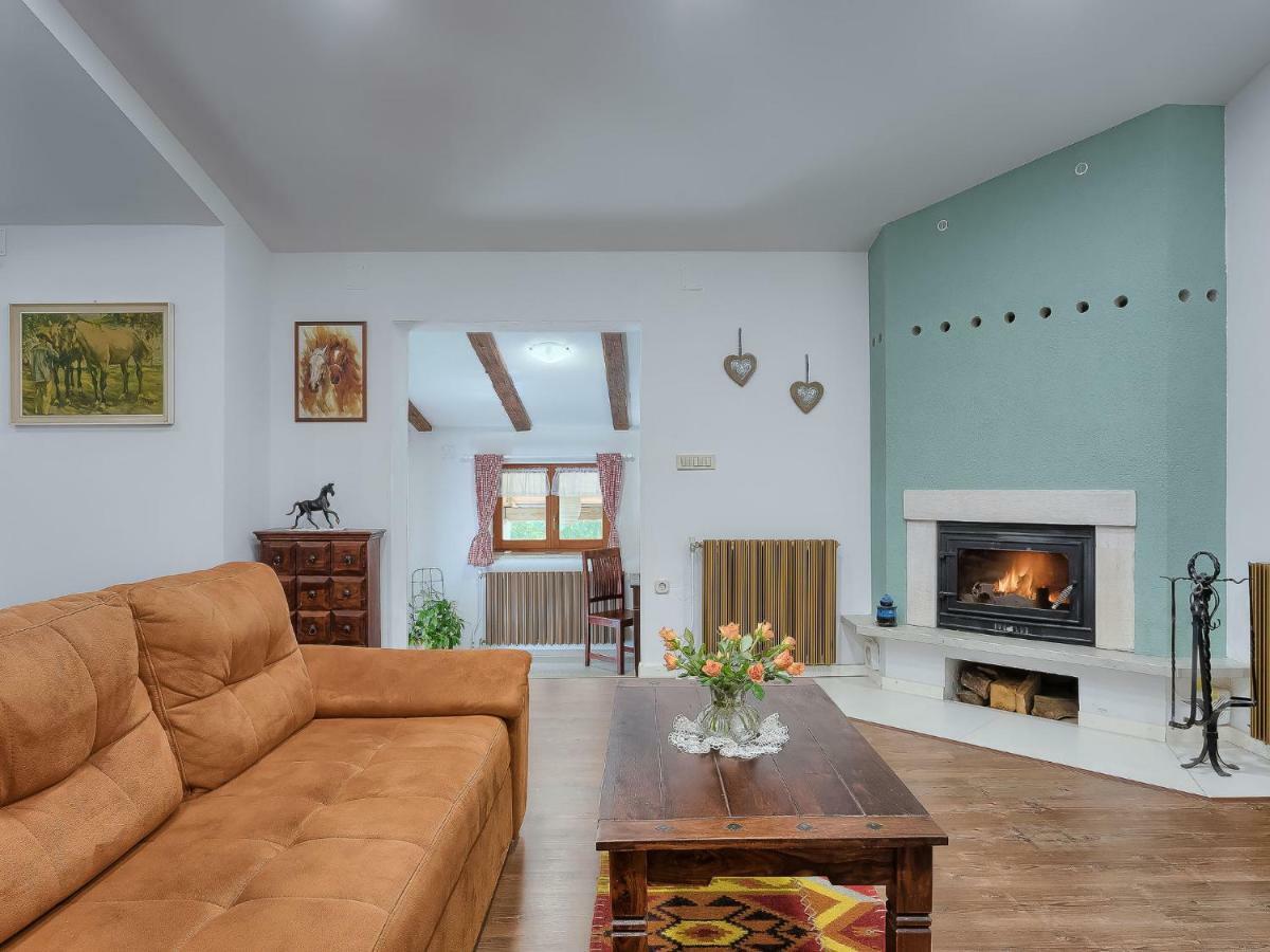 Holiday Home Country House D&D By Interhome Pola Esterno foto