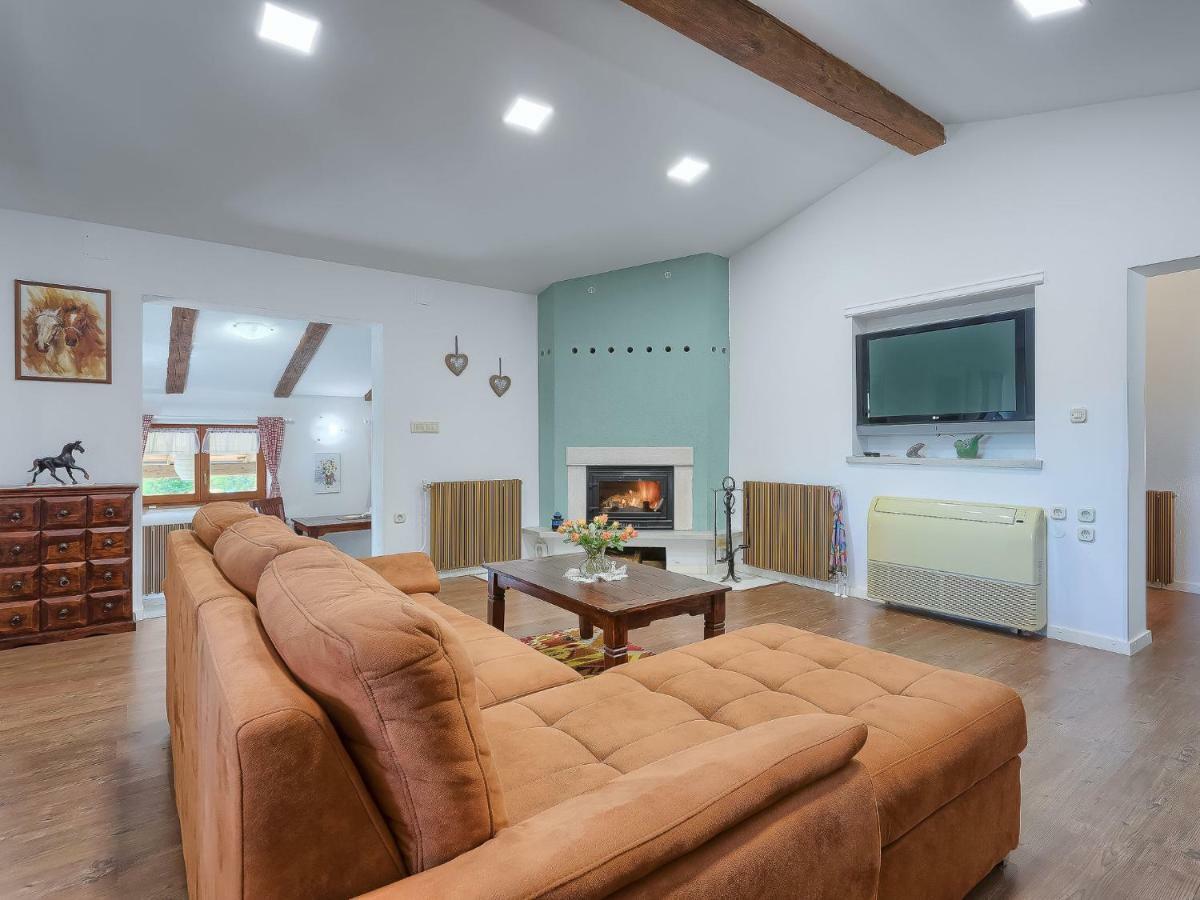 Holiday Home Country House D&D By Interhome Pola Esterno foto